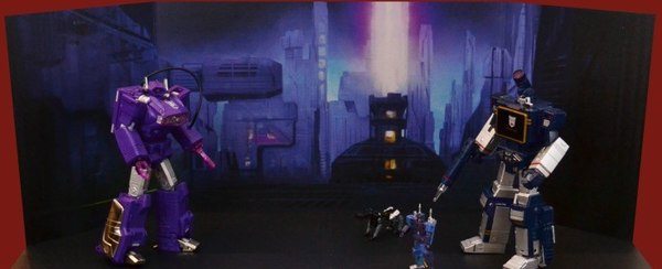 Toystages Now Offering A Variety Of TF Themed Backdrops  (6 of 15)